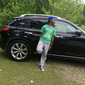 Meet your Posher, Derrell